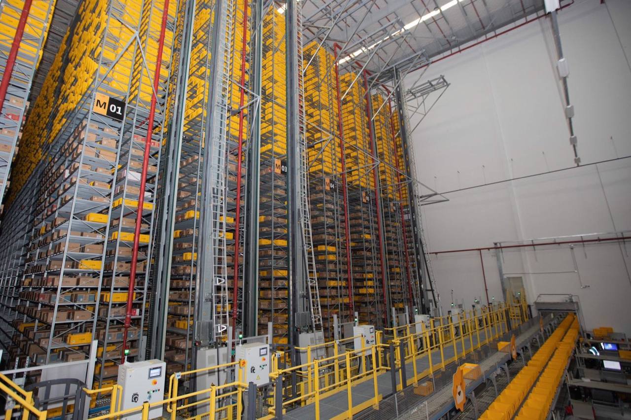 Multi-Level Shuttle Racking (Tote & Bin)
